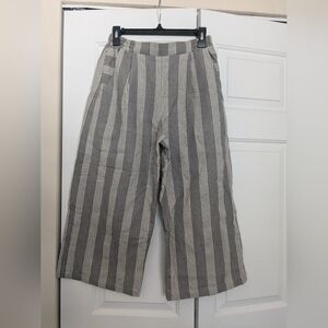 Liz Alig cropped grey stripe pants